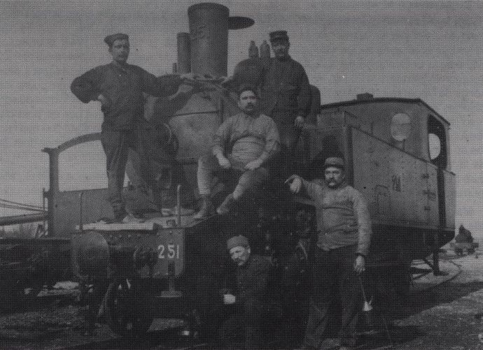 Locomotive n° 251 on the Meusien during the 1914-1918 war Locomotive n° 251 on the Meusien during the 1914-1918 war