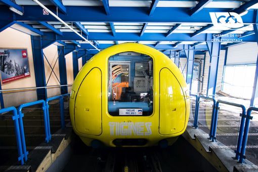 Vehicle of the funicular of Tignes Vehicle of the funicular of Tignes
